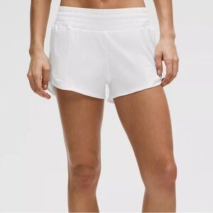 Lululemon High Rise Hotty Hot 2.5” Shorts